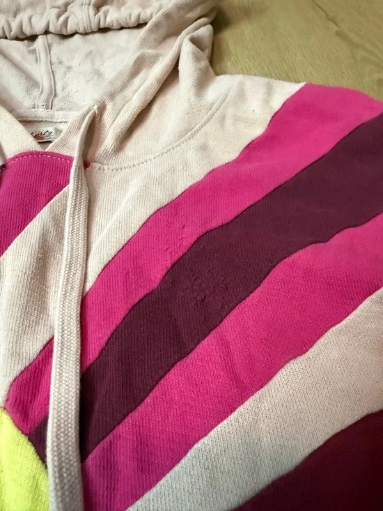 Faherty Soleil Hoodie - Maroon Banner Sunset size small - Picture 4 of 4